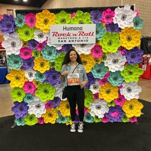 Meet your Posher, Elizabeth